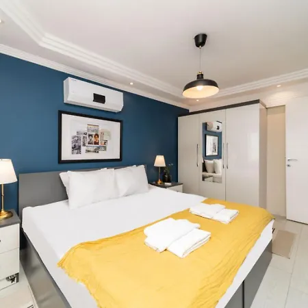 Exquisite Flat With Sea View Near Hadrian Gate * Antália
